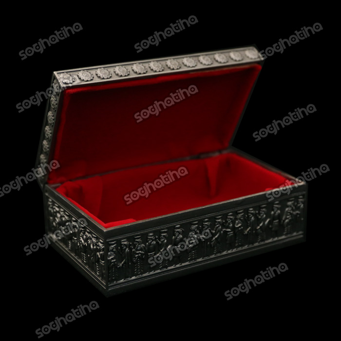 جعبه جواهرات فلزی